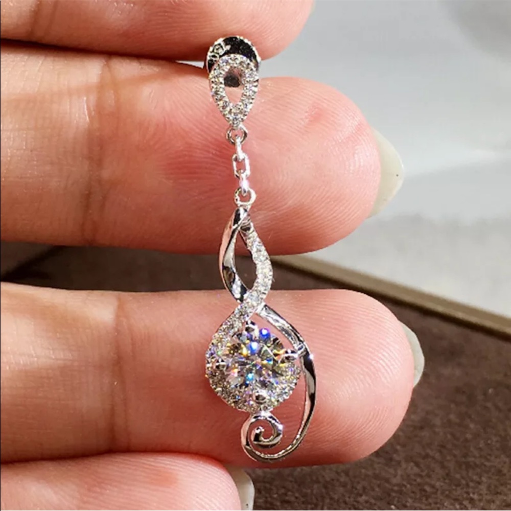 ***925 Silver Women White Sapphire drop earrings - Picture 2 of 5